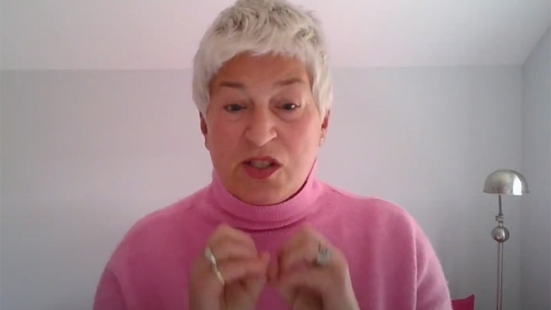 Is trust the most important B2B buying criteria? EC-PR's Lorraine Emmett on the PRmoment podcast