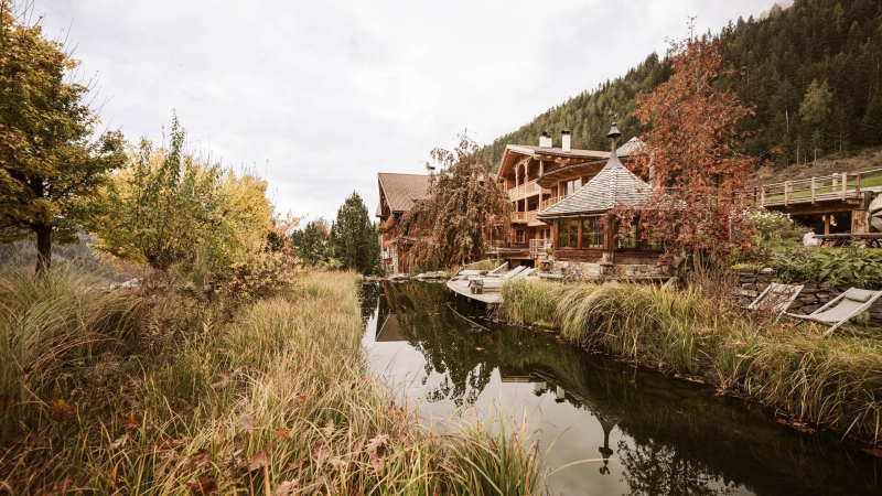 Palm expands international hotel portfolio with two new luxury hospitality wins