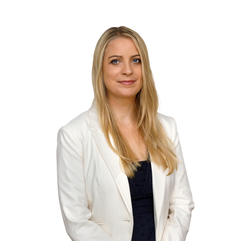 Amy Lund Headshot
