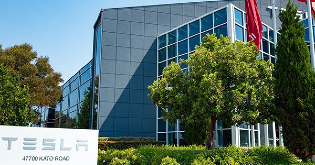 Your PR Primer W/C 11/10: Big tech monopolies, Tesla… | PRmoment.com